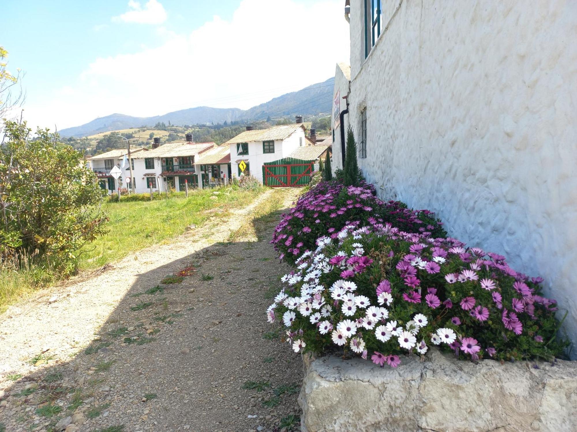Hospedaje Y Camping Del Rio Monguí Exteriér fotografie